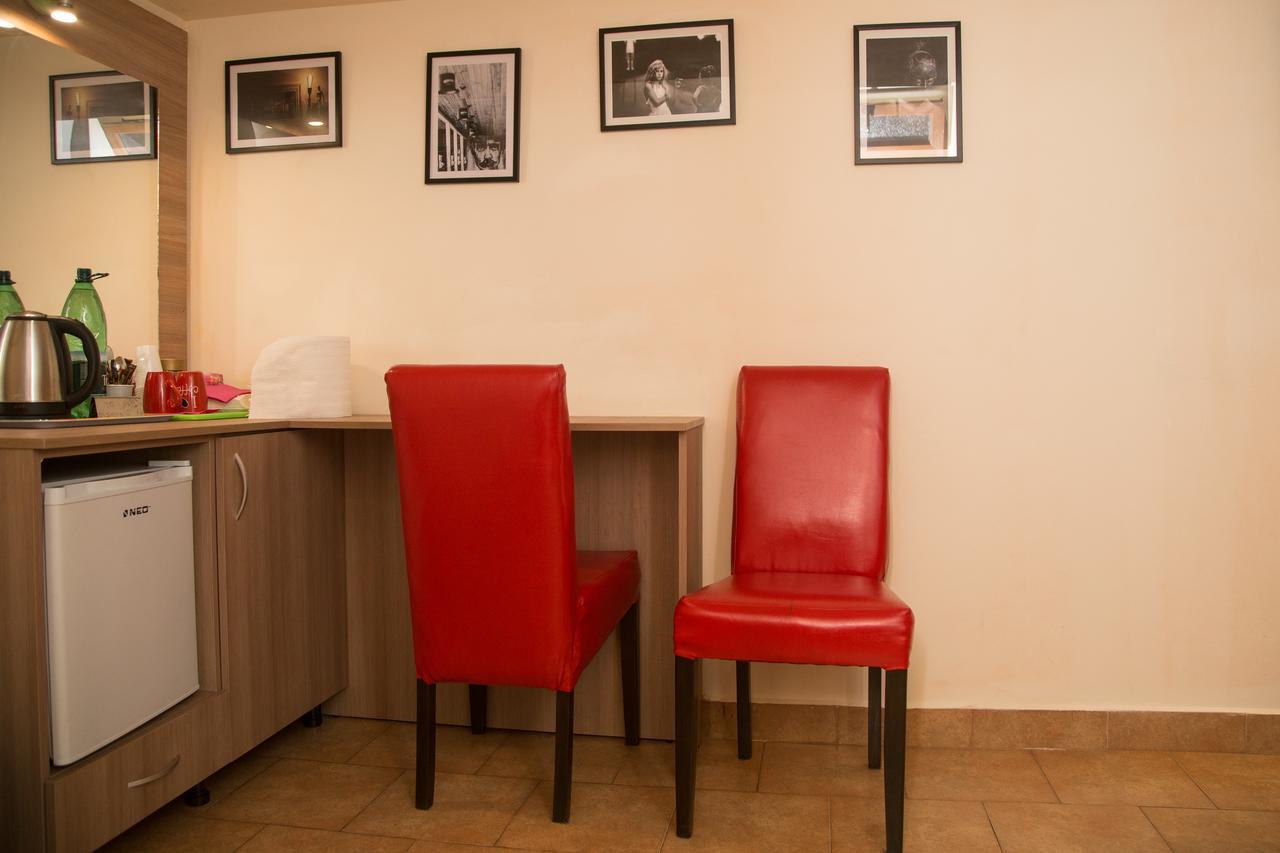 Downtown Studio Oradea Eksteriør billede