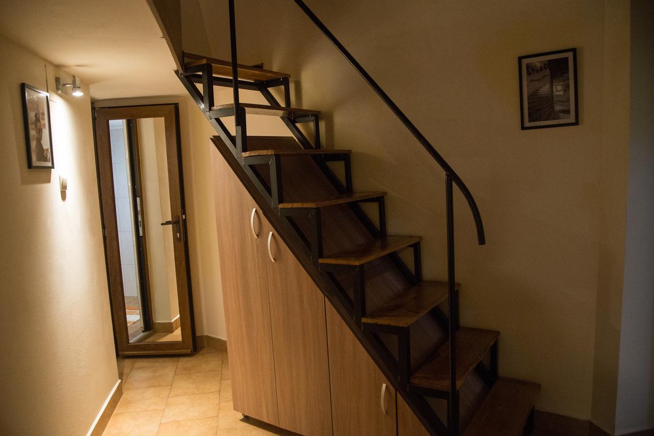 Downtown Studio Oradea Eksteriør billede