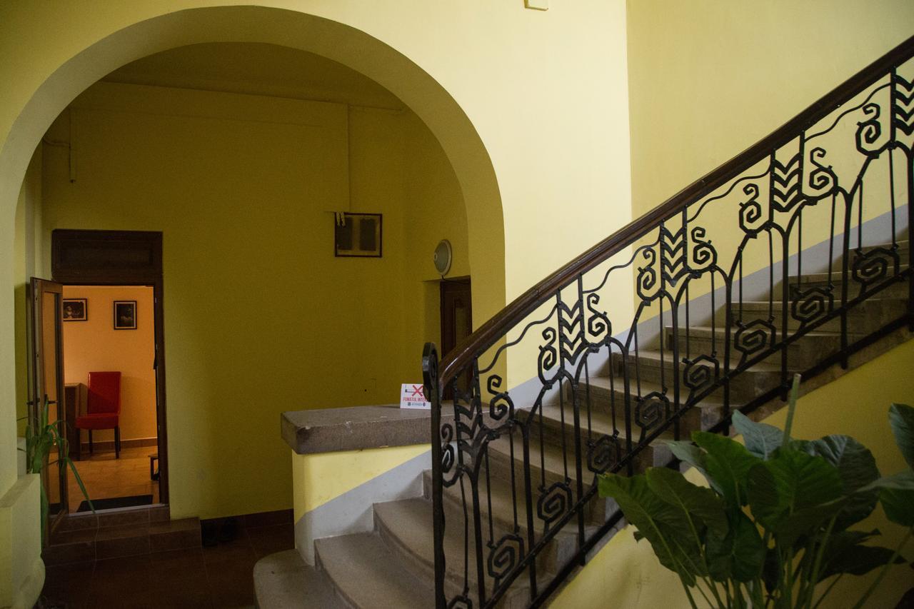 Downtown Studio Oradea Eksteriør billede
