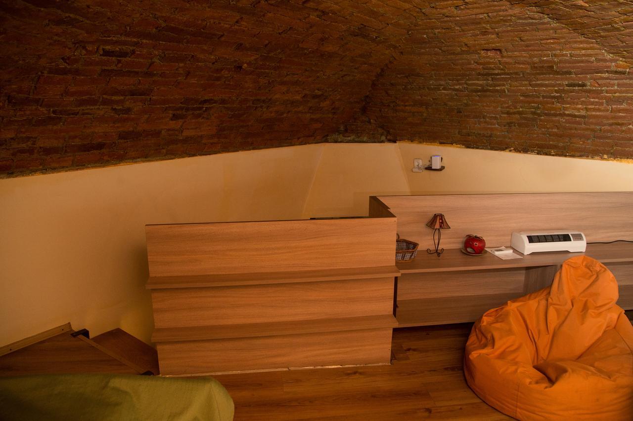 Downtown Studio Oradea Eksteriør billede